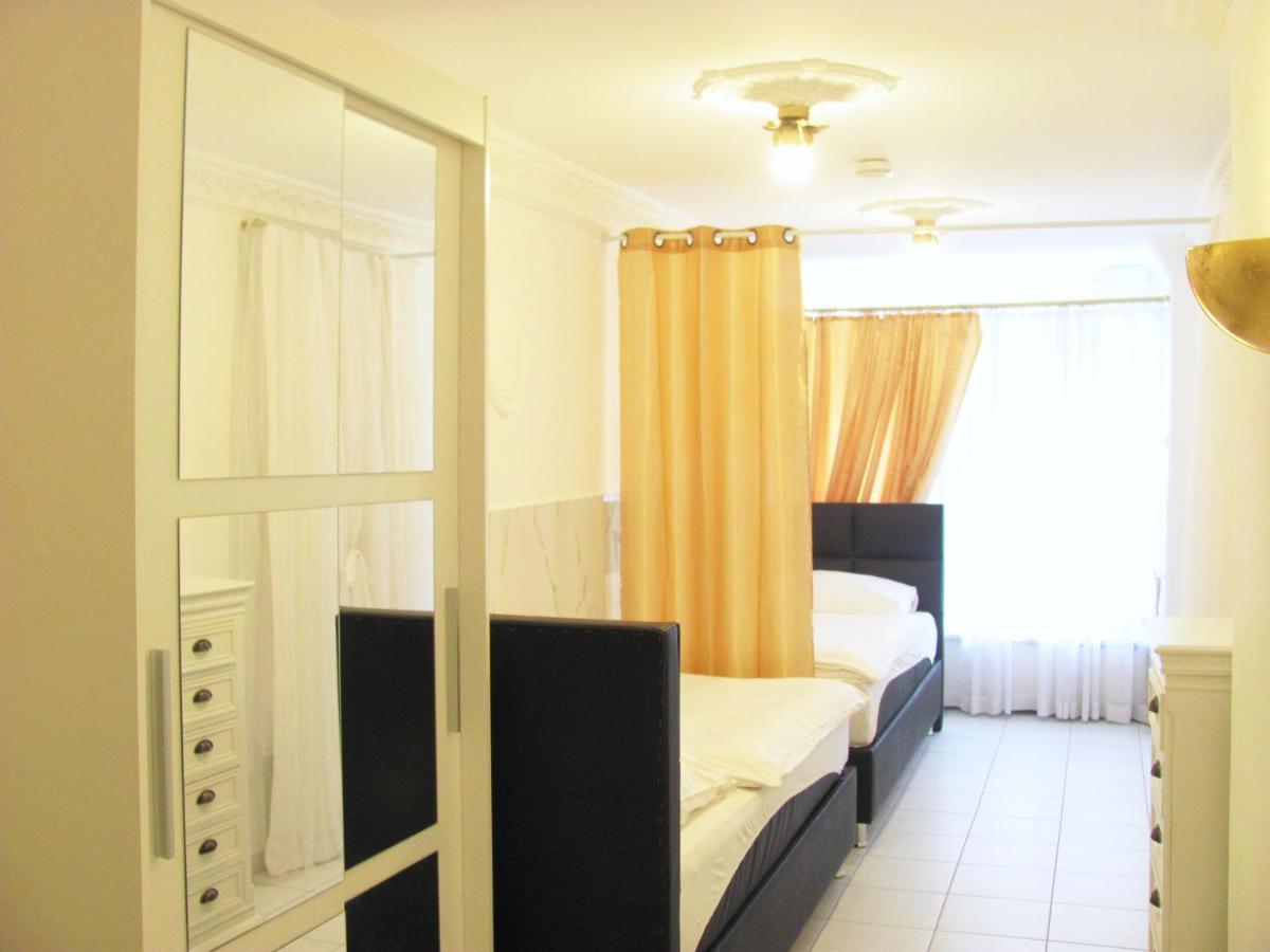 Apartment Storchenfaerbe Мемминген Номер фото